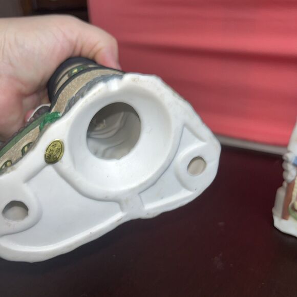 3 Piece Christmas Village Pieces 5/6 Inches Post Office Lighthouse Apple Vendor - Picture 4 of 13